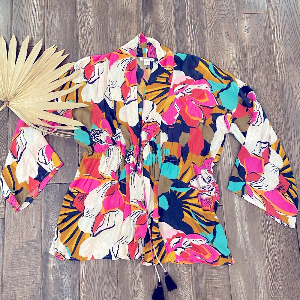 Billabong Sea and Moon Kimono cover up size small